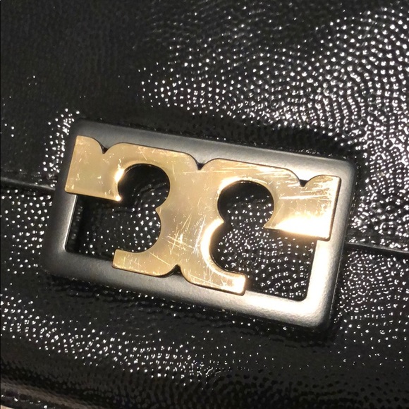 Tory Burch clutch - Picture 2 of 8